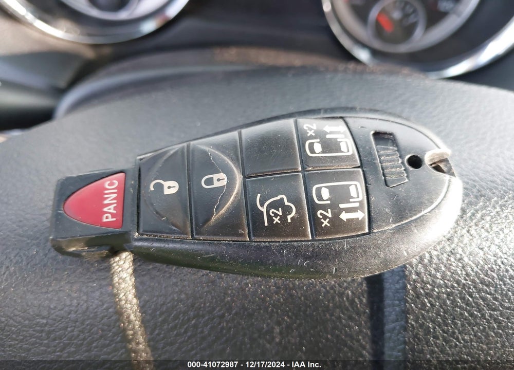 2014 DODGE GRAND CARAVAN VIN: 2C4RDGCG1ER245321