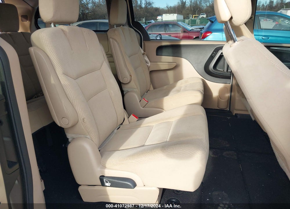2014 DODGE GRAND CARAVAN VIN: 2C4RDGCG1ER245321