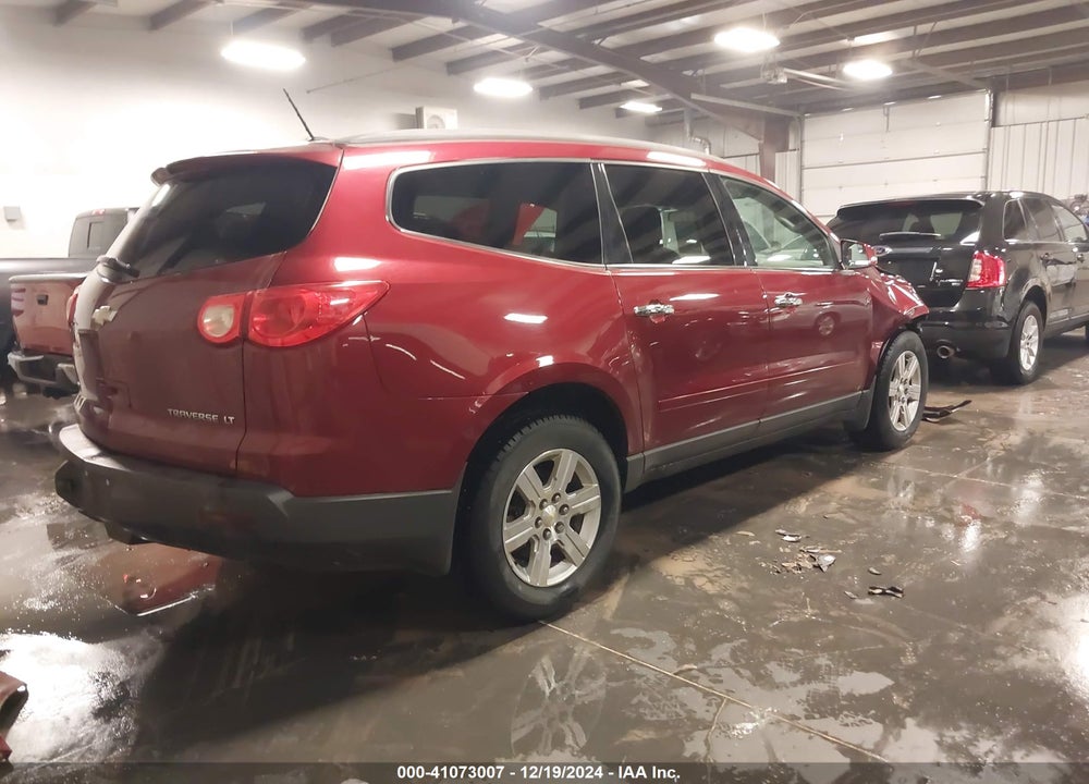 2011 CHEVROLET TRAVERSE 1LT VIN: 1GNKVGED4BJ206859