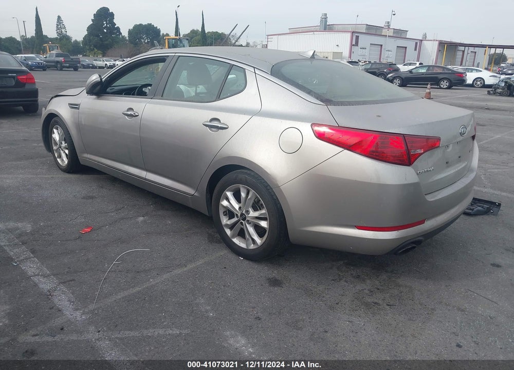 2011 KIA OPTIMA EX VIN: KNAGN4A74B5072664