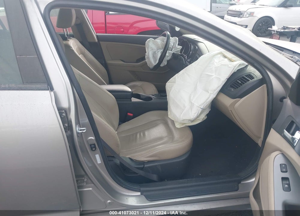2011 KIA OPTIMA EX VIN: KNAGN4A74B5072664