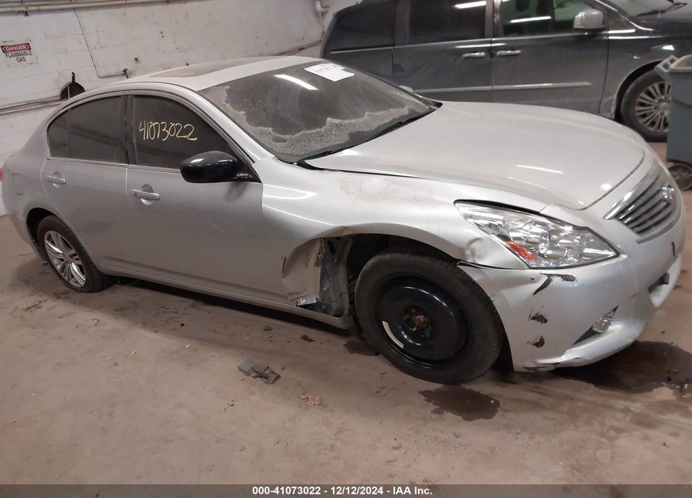 2011 INFINITI G25X VIN: JN1DV6AR1BM650957