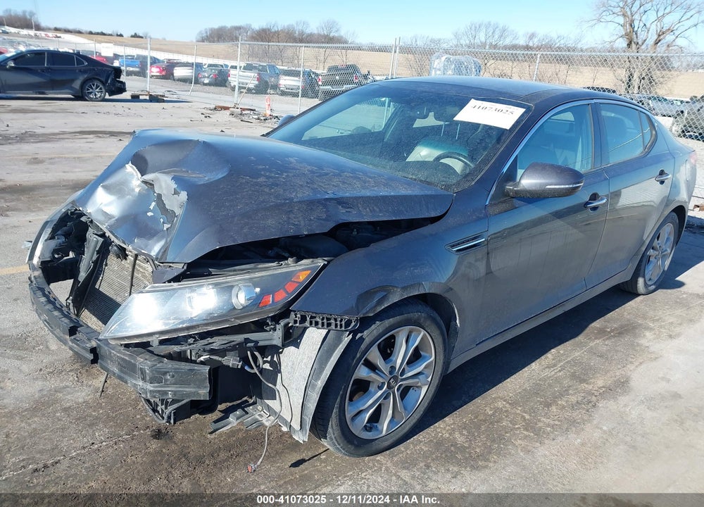 2011 KIA OPTIMA EX VIN: KNAGN4A74B5055914