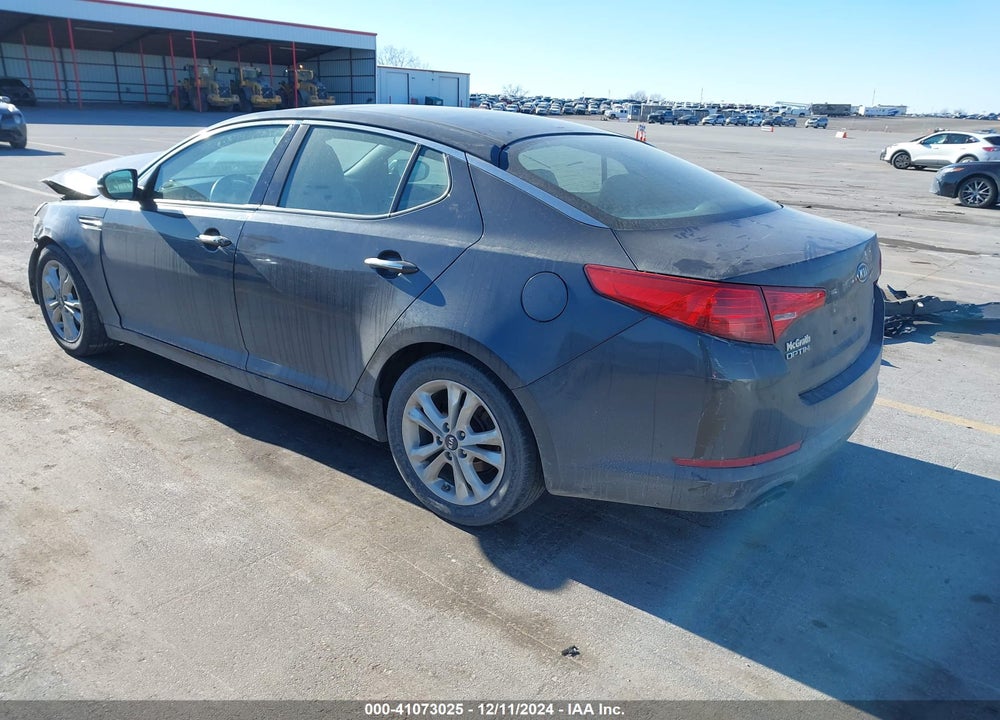 2011 KIA OPTIMA EX VIN: KNAGN4A74B5055914