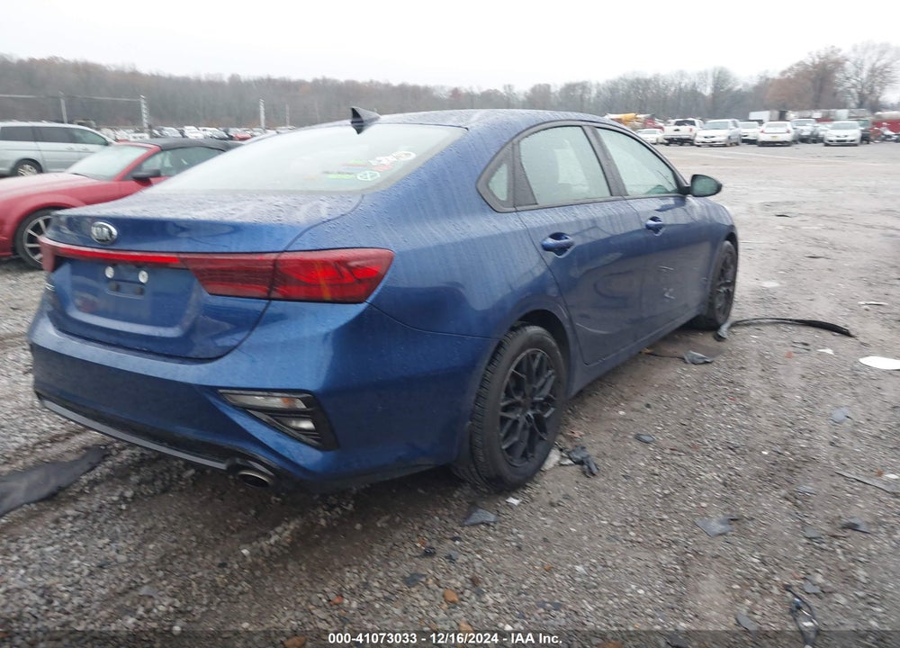 2019 KIA FORTE LXS VIN: 3KPF24AD6KE116374