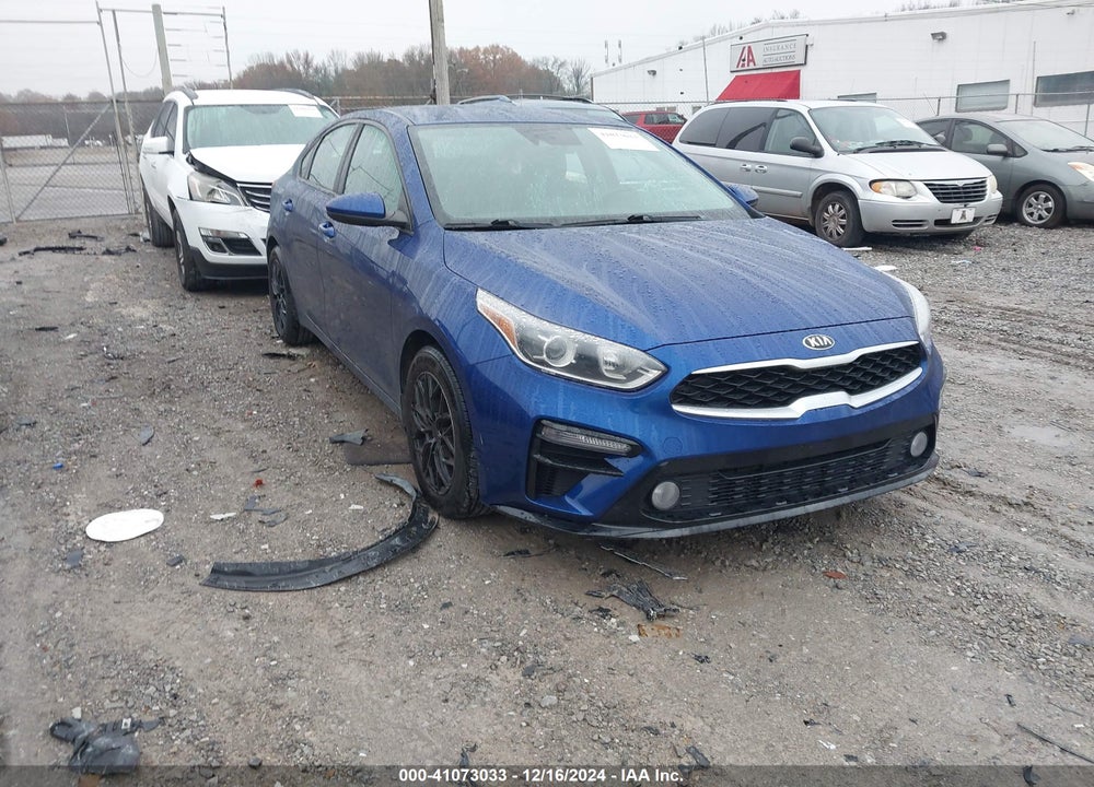 2019 KIA FORTE LXS VIN: 3KPF24AD6KE116374