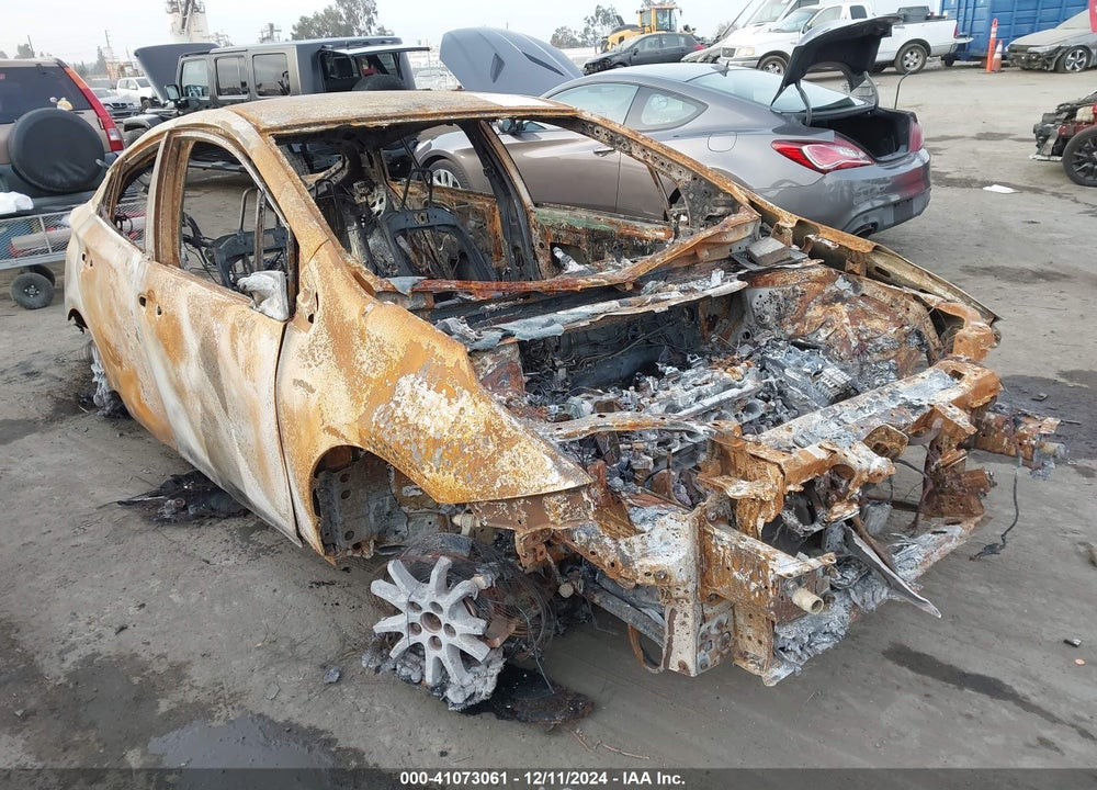 2018 TOYOTA PRIUS VIN: JTDKARFUXJ3061909