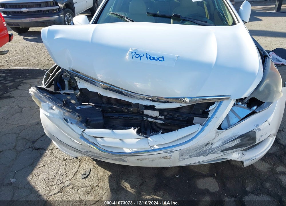 2013 HYUNDAI SONATA GLS VIN: 5NPEB4AC4DH772400