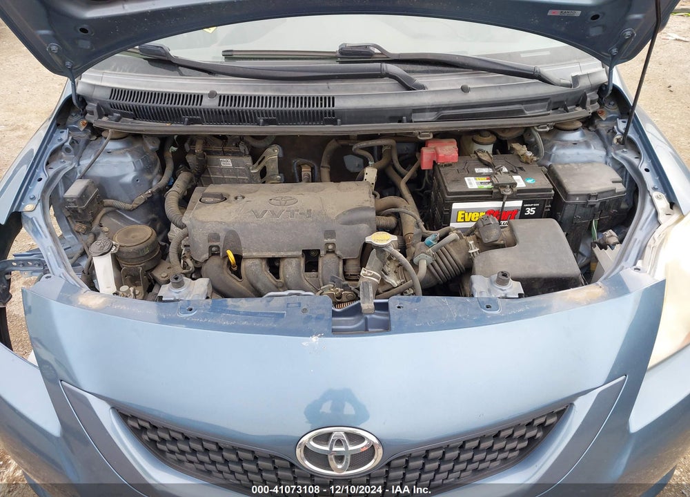 2011 TOYOTA YARIS VIN: JTDBT4K32B1405689
