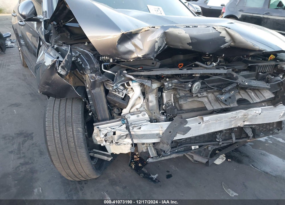 2021 HONDA ACCORD HYBRID VIN: 1HGCV3F14MA009219