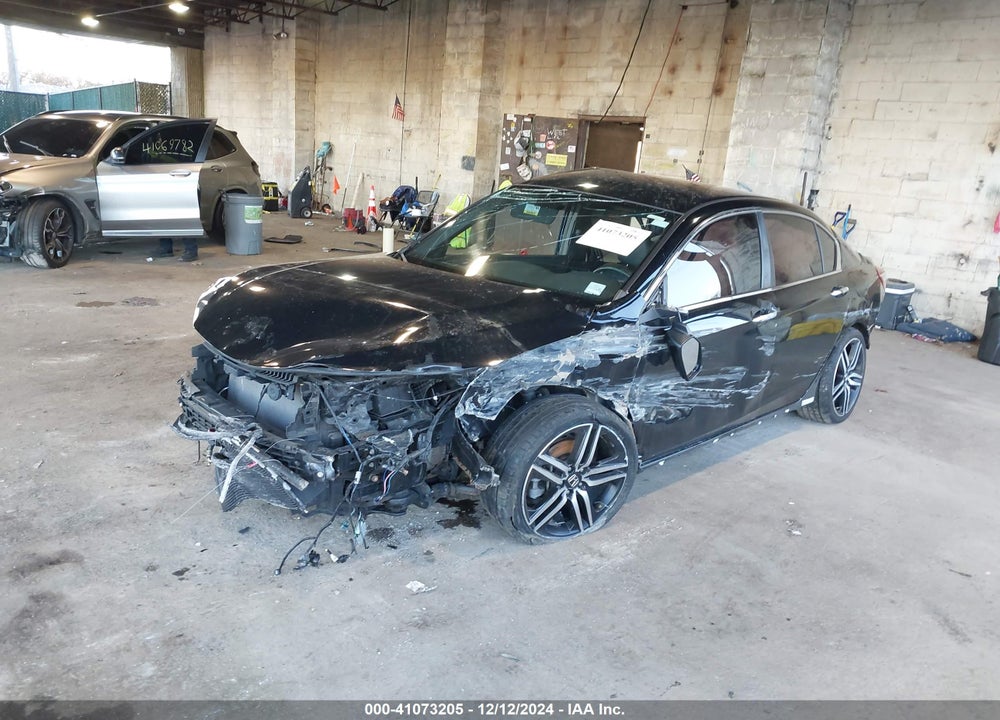 2017 HONDA ACCORD VIN: 1HGCR2F18HA178163