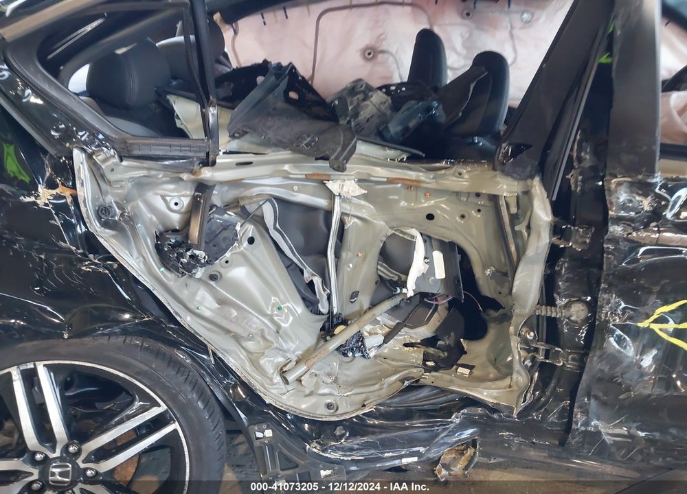 2017 HONDA ACCORD VIN: 1HGCR2F18HA178163