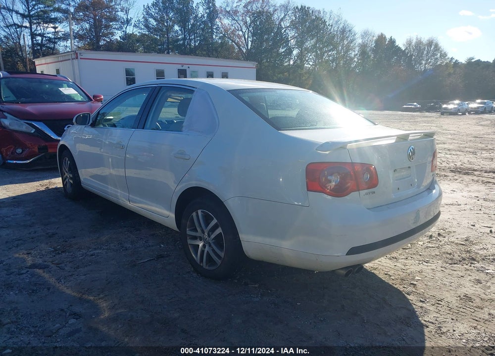 2005 VOLKSWAGEN JETTA 2.5 VIN: 3VWSF71K35M628362