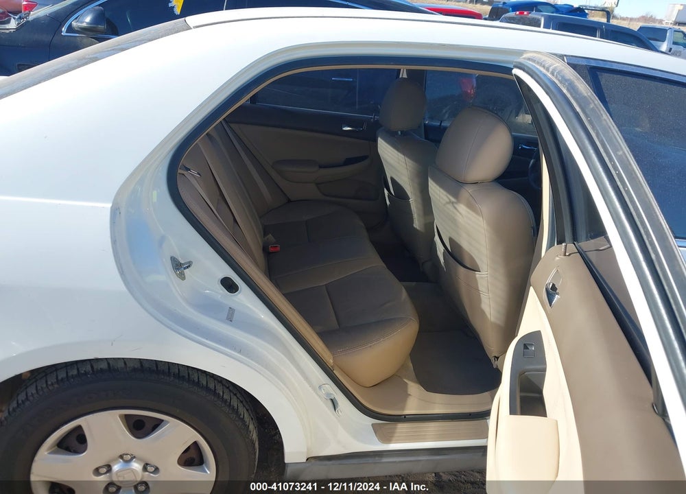 2005 HONDA ACCORD 2.4 LX VIN: 1HGCM56415L000539