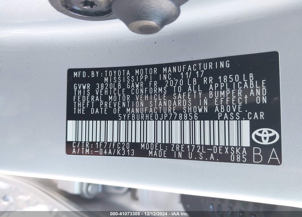 2018 TOYOTA COROLLA SE VIN: 5YFBURHE0JP778856