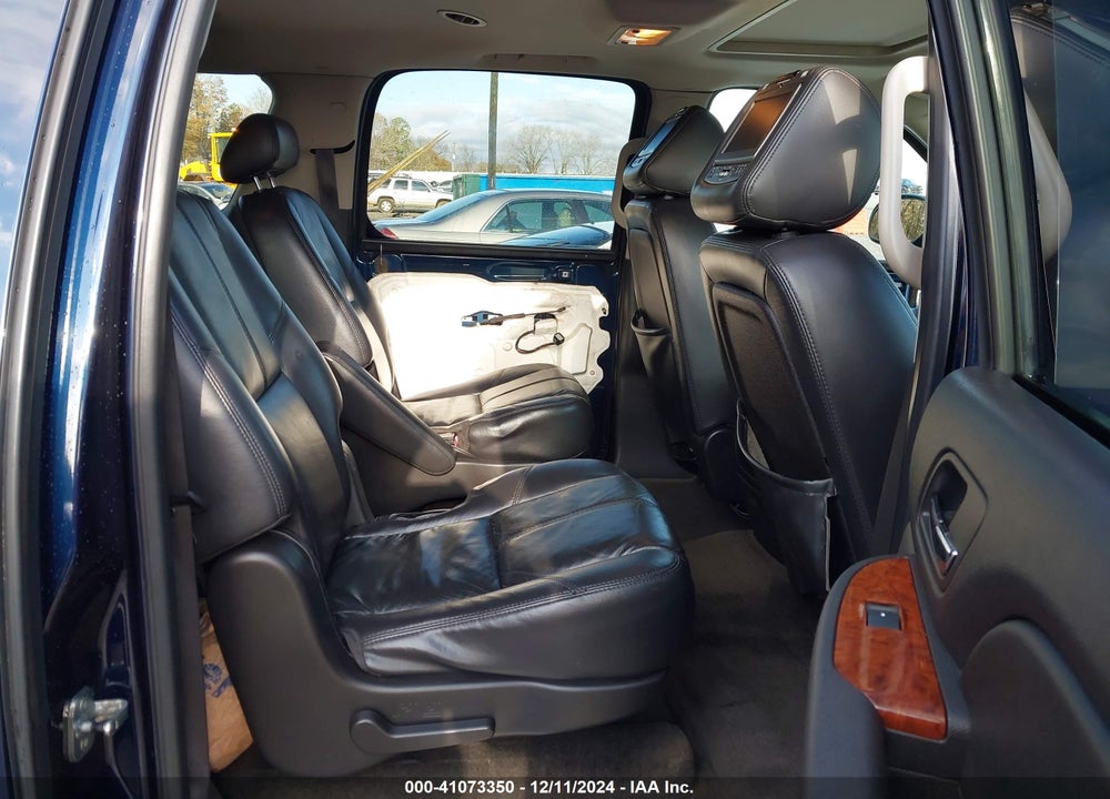 2008 CHEVROLET SUBURBAN 1500 LTZ VIN: 1GNFK16328R103303