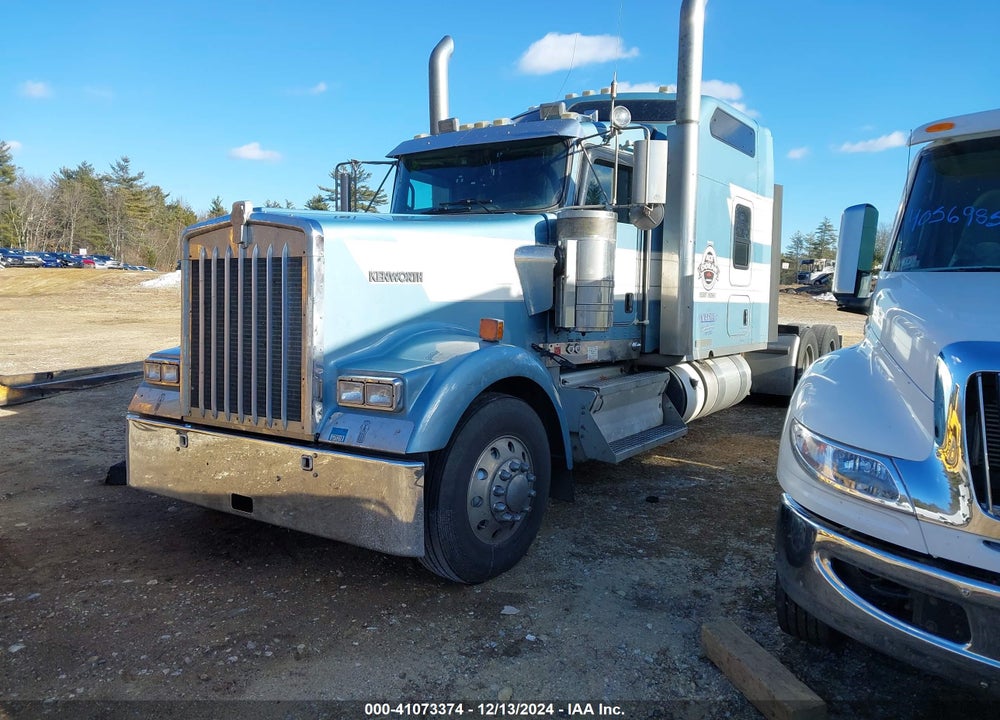 2018 KENWORTH W900 VIN: 1XKWD49X6JR209914