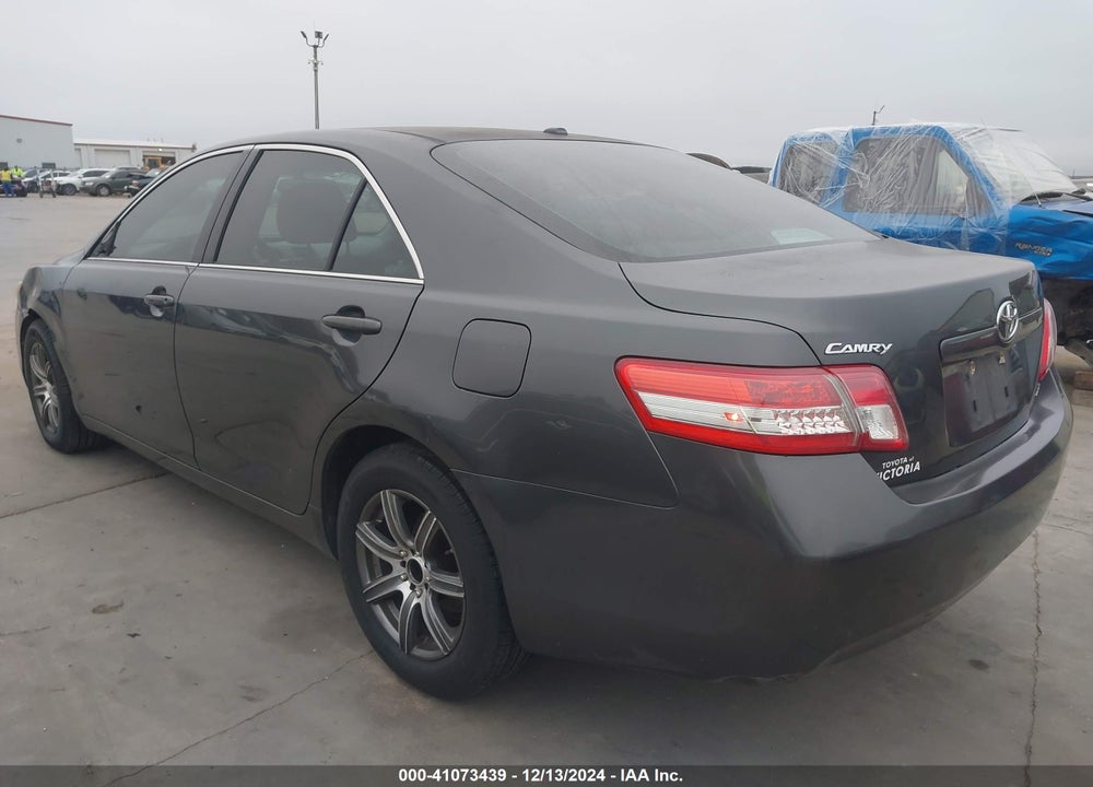 2011 TOYOTA CAMRY LE VIN: 4T1BF3EKXBU742187