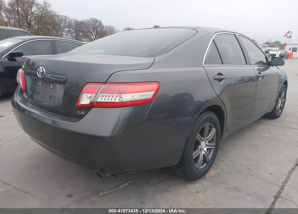 2011 TOYOTA CAMRY LE VIN: 4T1BF3EKXBU742187