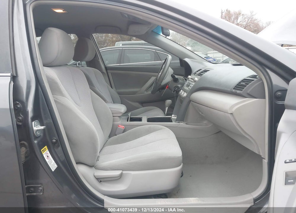 2011 TOYOTA CAMRY LE VIN: 4T1BF3EKXBU742187