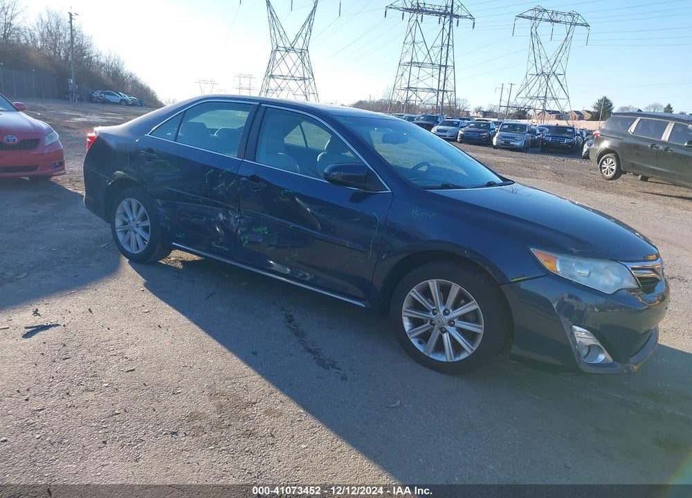 2014 TOYOTA CAMRY XLE VIN: 4T4BF1FK3ER407804
