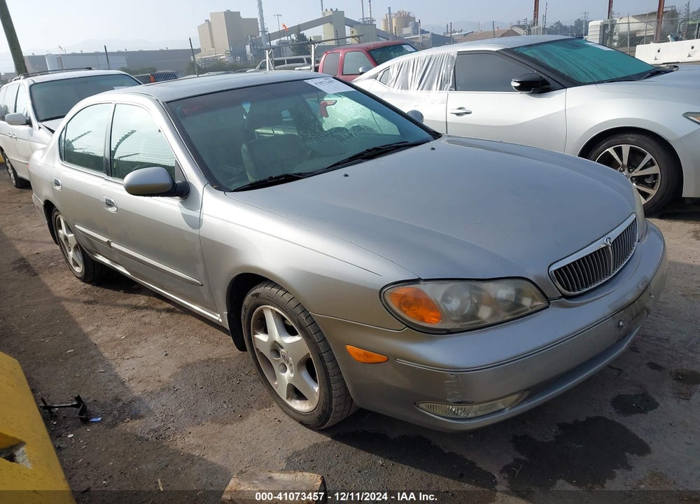 2000 INFINITI I30 LUXURY/TOURING VIN: JNKCA31A8YT125789