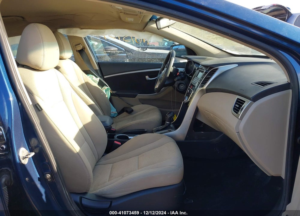 2014 HYUNDAI ELANTRA GT VIN: KMHD35LH6EU209102