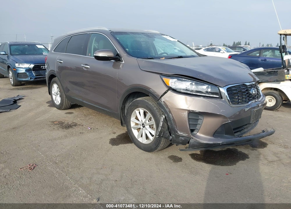 2019 KIA SORENTO 2.4L LX VIN: 5XYPG4A33KG548128