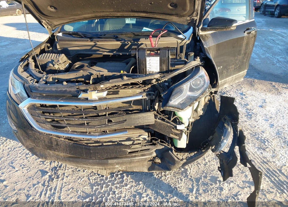 2018 CHEVROLET EQUINOX LT VIN: 2GNAXJEV8J6242142