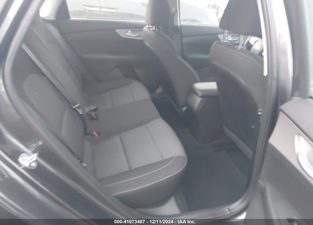 2023 KIA FORTE LXS VIN: 3KPF24AD4PE657320