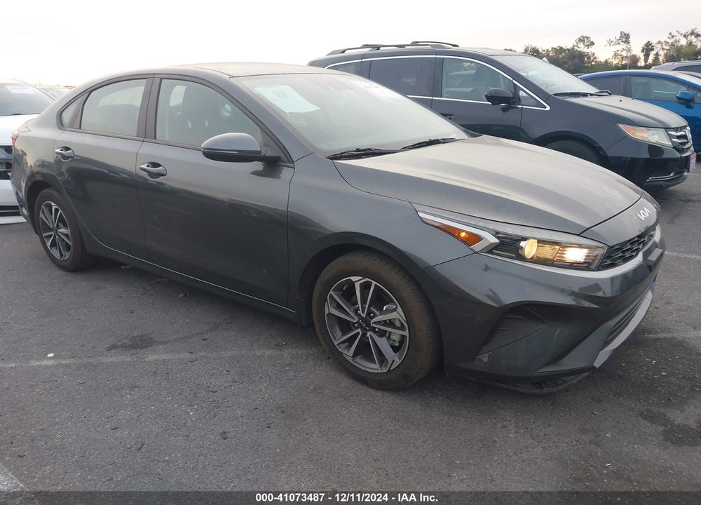 2023 KIA FORTE LXS VIN: 3KPF24AD4PE657320
