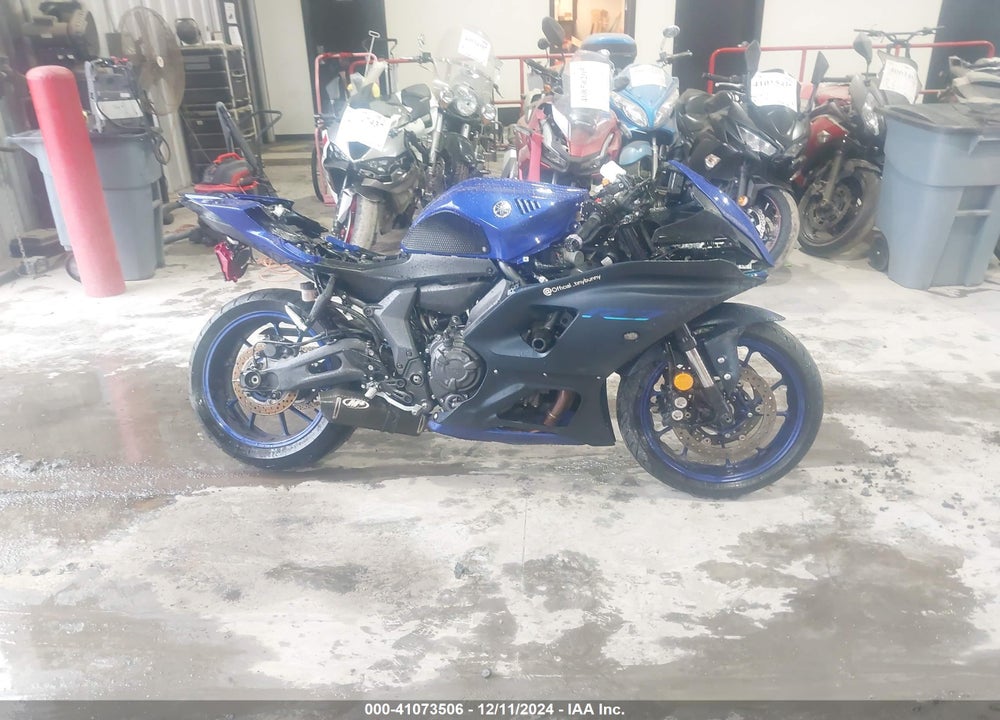 2023 YAMAHA YZFR7 VIN: JYARM38E2PA006587