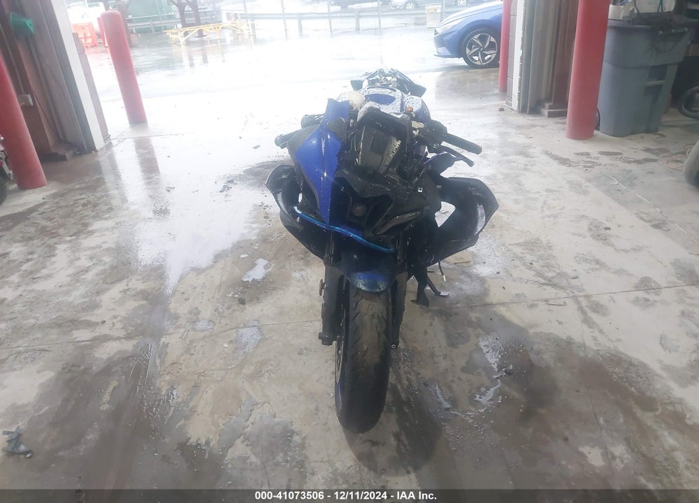 2023 YAMAHA YZFR7 VIN: JYARM38E2PA006587