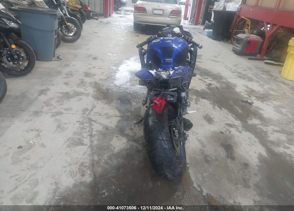 2023 YAMAHA YZFR7 VIN: JYARM38E2PA006587