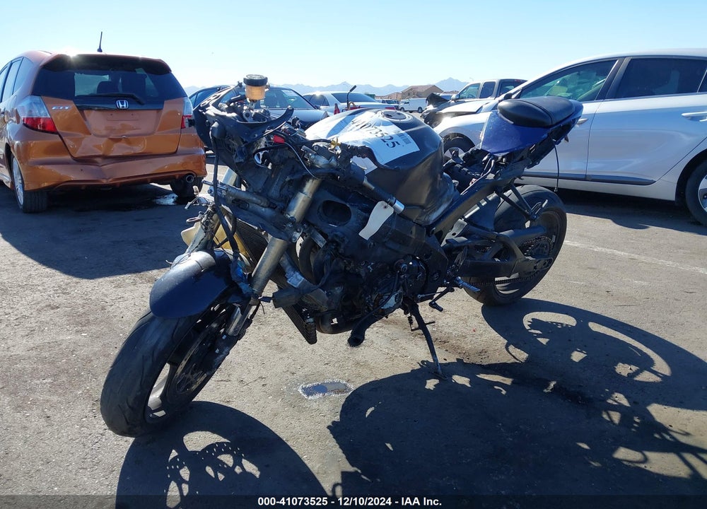 2006 SUZUKI GSX-R1000 VIN: JS1GT76A862105746