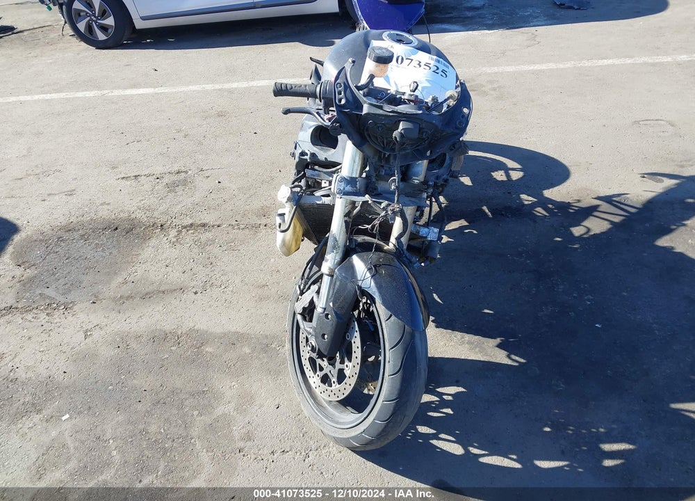 2006 SUZUKI GSX-R1000 VIN: JS1GT76A862105746