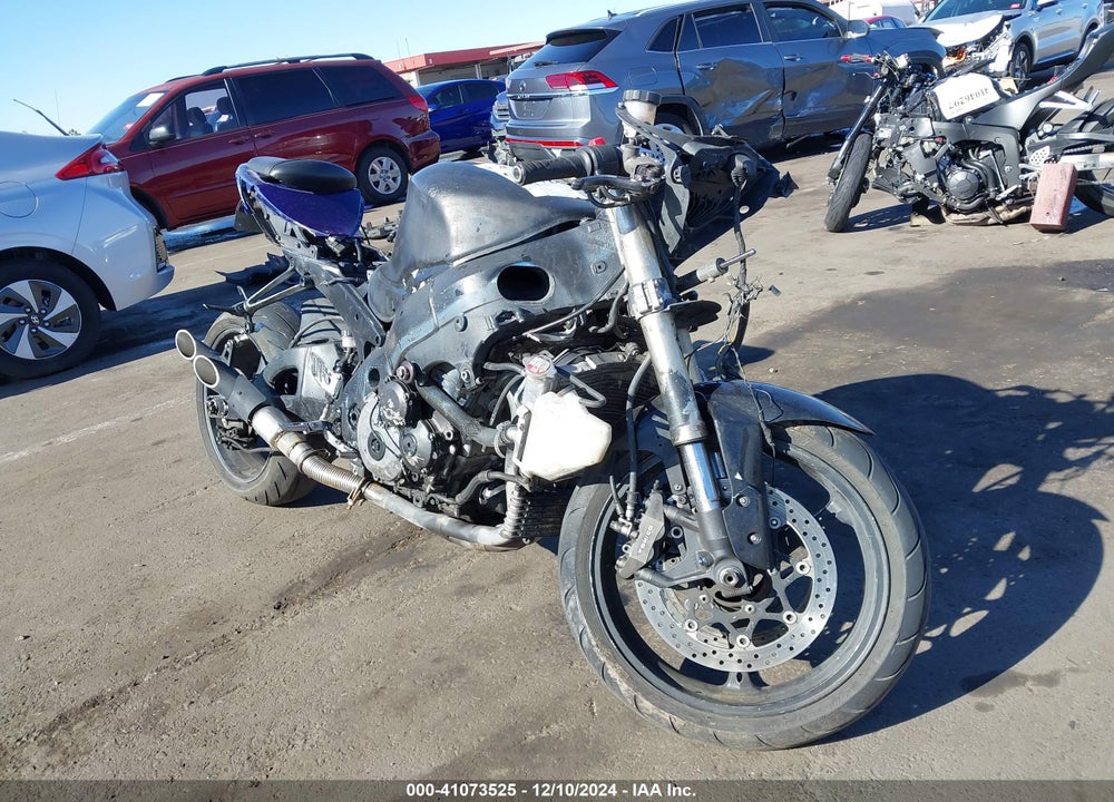 2006 SUZUKI GSX-R1000 VIN: JS1GT76A862105746