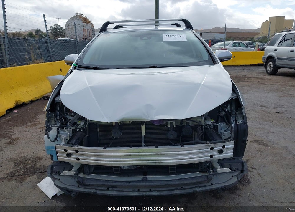 2019 TOYOTA PRIUS VIN: JTDKARFUXK3085578