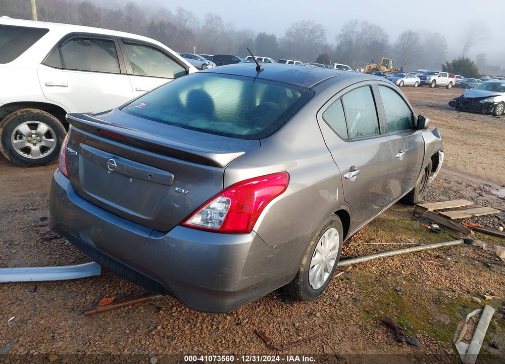 2017 NISSAN VERSA VIN: 3N1CN7AP8HL814448