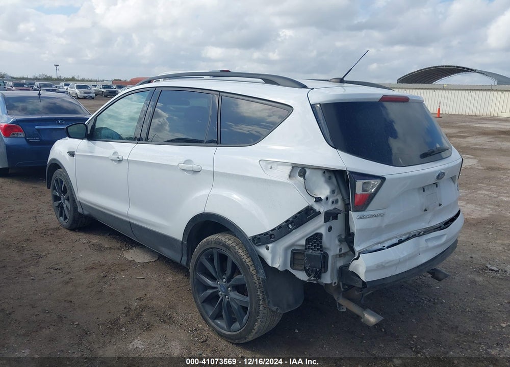 2017 FORD ESCAPE SE VIN: 1FMCU0G95HUF07000