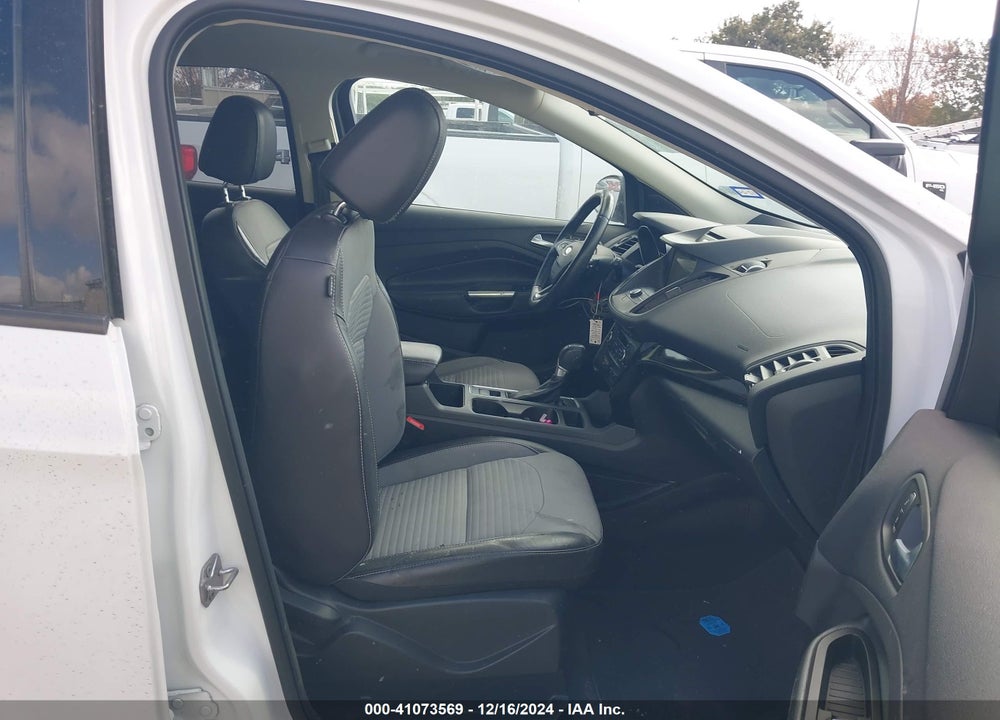 2017 FORD ESCAPE SE VIN: 1FMCU0G95HUF07000