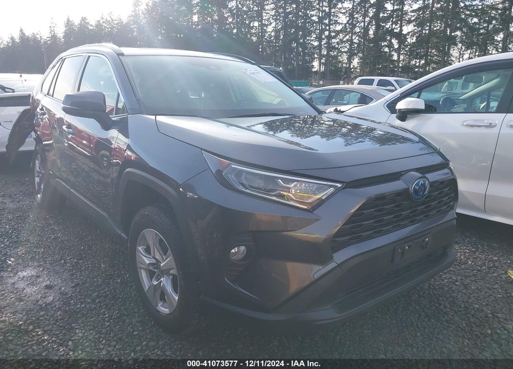 2021 TOYOTA RAV4 HYBRID XLE VIN: JTMRWRFV0MD119873