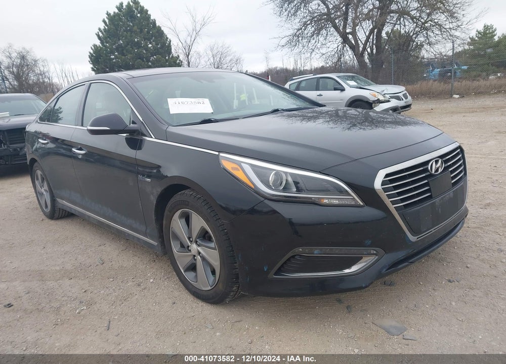 2017 HYUNDAI SONATA HYBRID LIMITED VIN: KMHE34L10HA050245