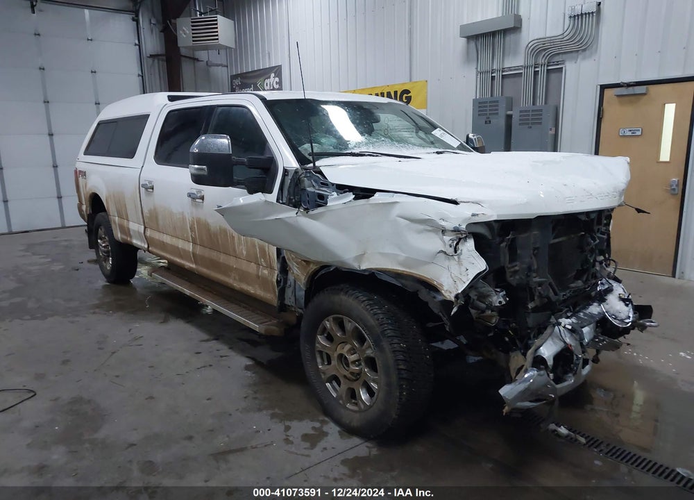 2022 FORD F-350 LARIAT VIN: 1FT8W3BT0NEE35816