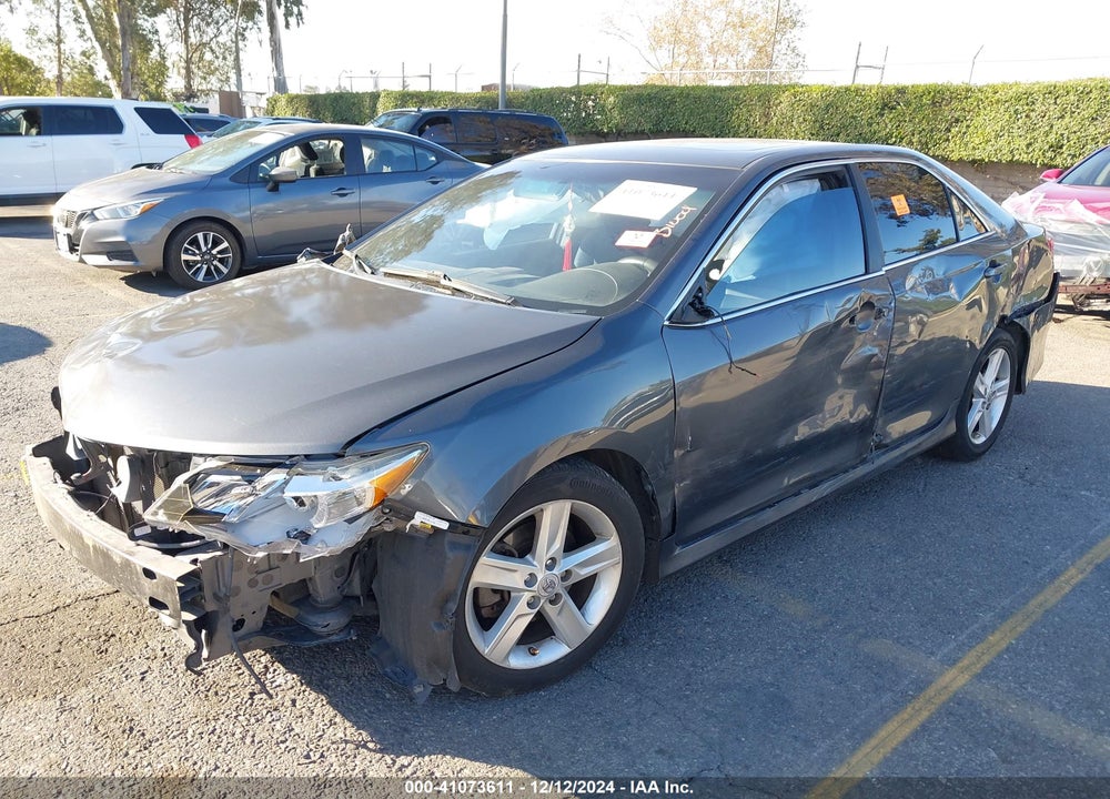 2013 TOYOTA CAMRY SE VIN: 4T1BF1FK0DU659146