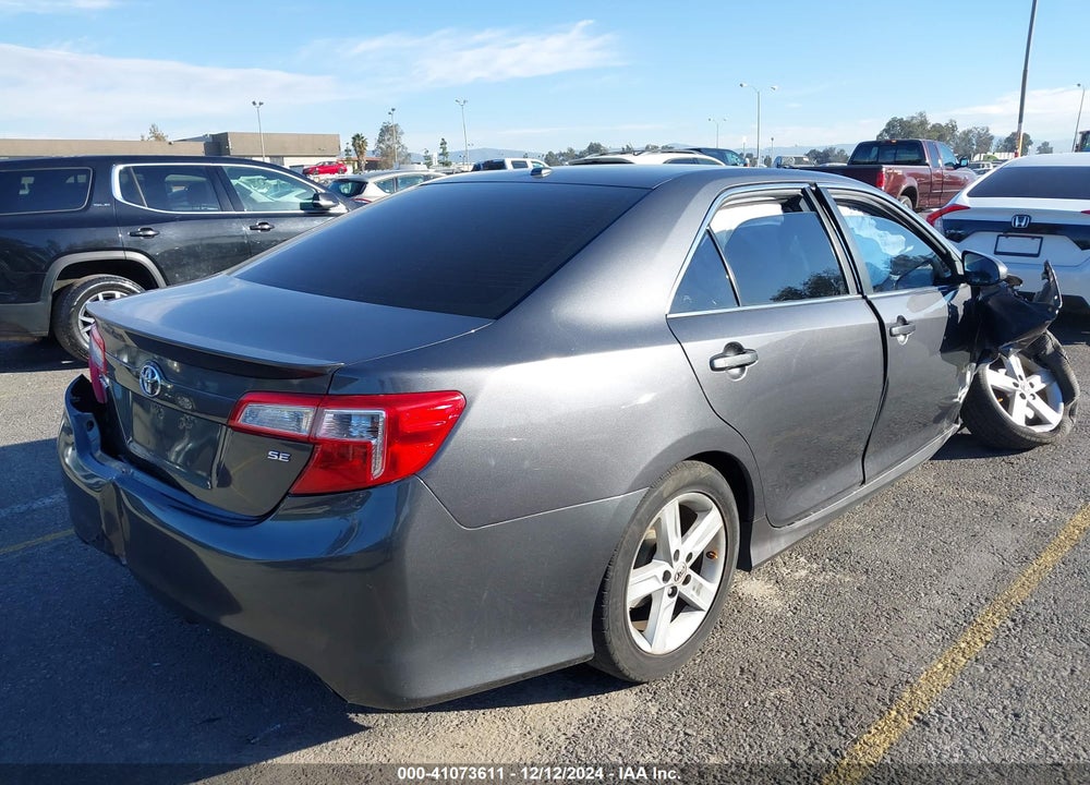2013 TOYOTA CAMRY SE VIN: 4T1BF1FK0DU659146