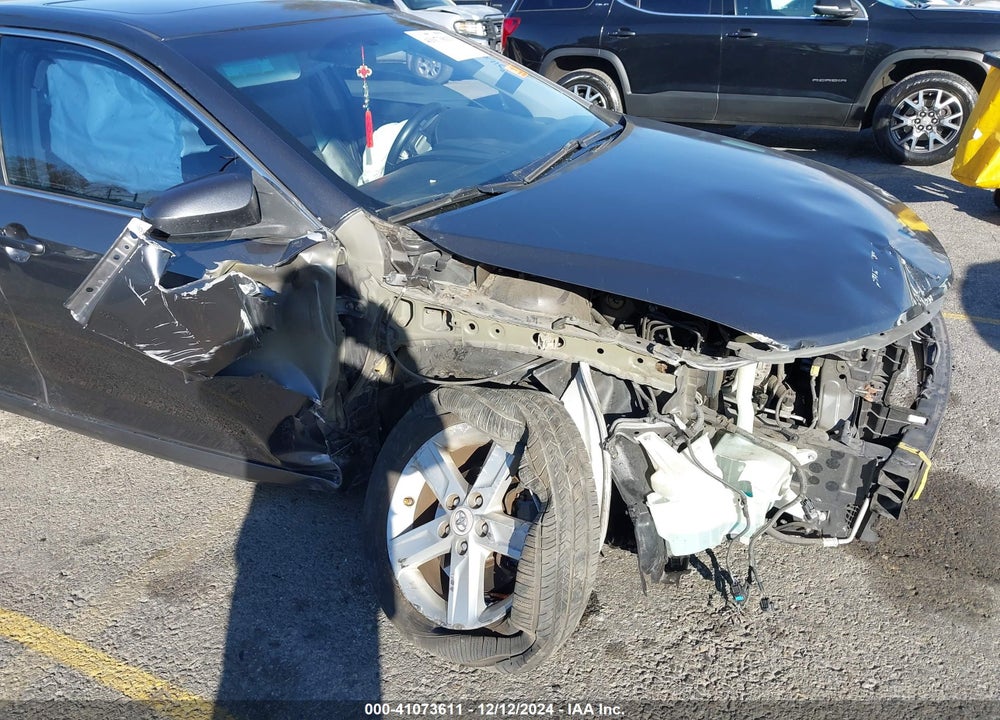 2013 TOYOTA CAMRY SE VIN: 4T1BF1FK0DU659146