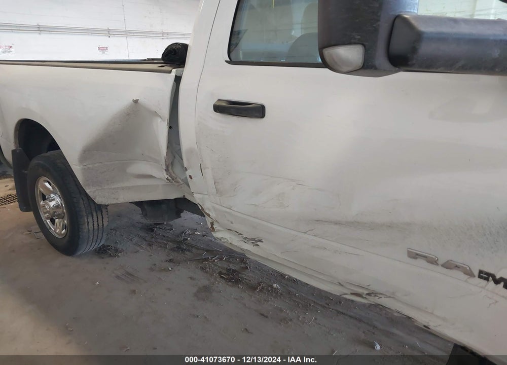 2019 RAM 2500 VIN: 3C6MR5AJ7KG615985