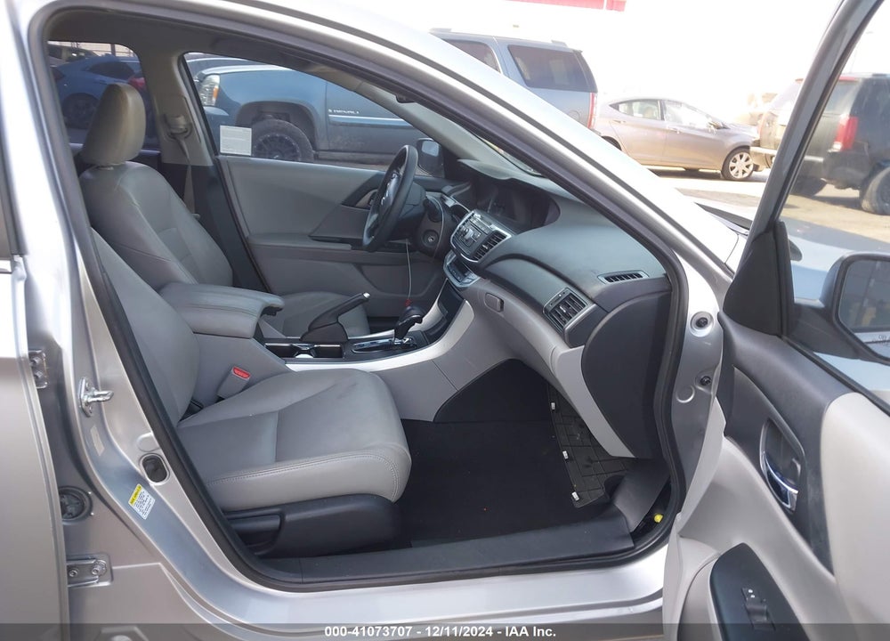 2014 HONDA ACCORD LX VIN: 1HGCR2F38EA190276