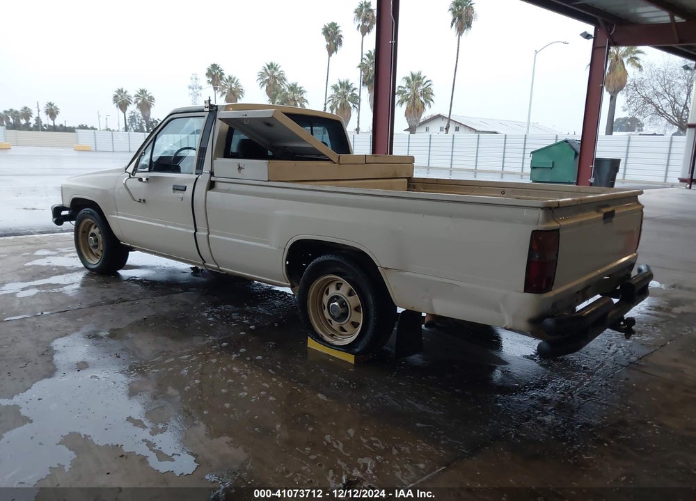 1985 TOYOTA PICKUP 1/2 TON RN55 DLX VIN: JT4RN55D1F0125955